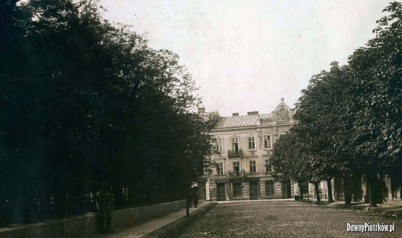 P0590.02.04.jpg