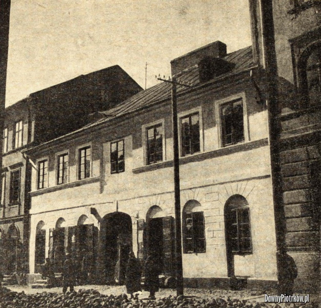 P2665.01.03.jpg